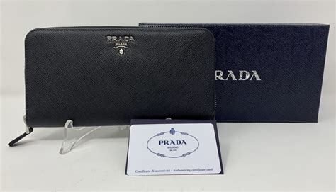 portafoglio prada azzurro|Portafogli Prada SALDI: Acquista da 218,00 .